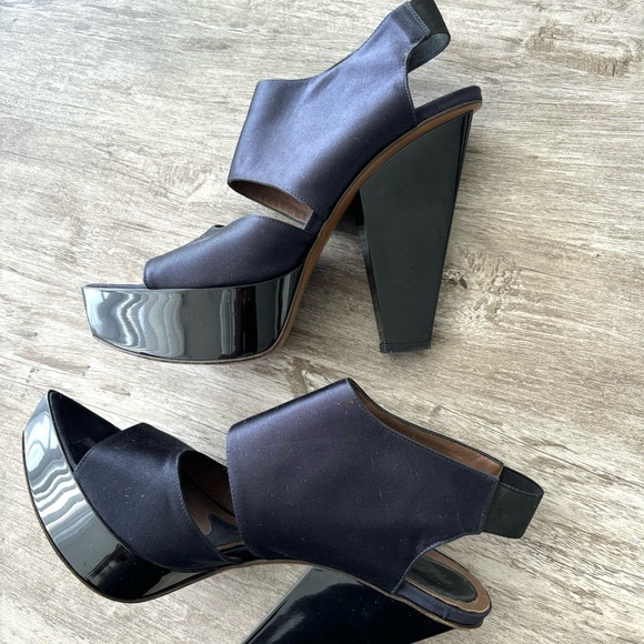 MARNI Platform Heels Satin Black Blue Size 39 Ready To Wear Spring 2008 - Picture 3 of 13